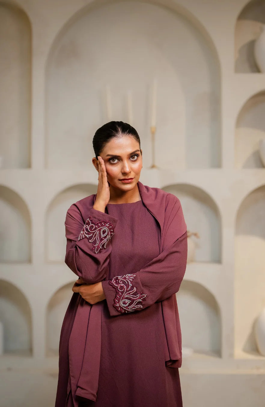 Sareen - Embroidered Abaya Set
