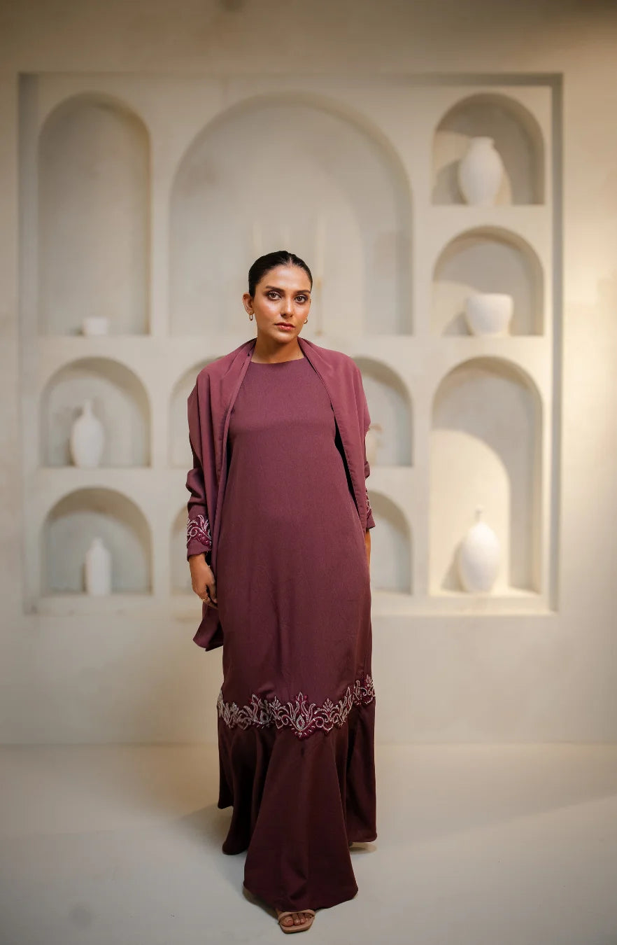 Sareen - Embroidered Abaya Set