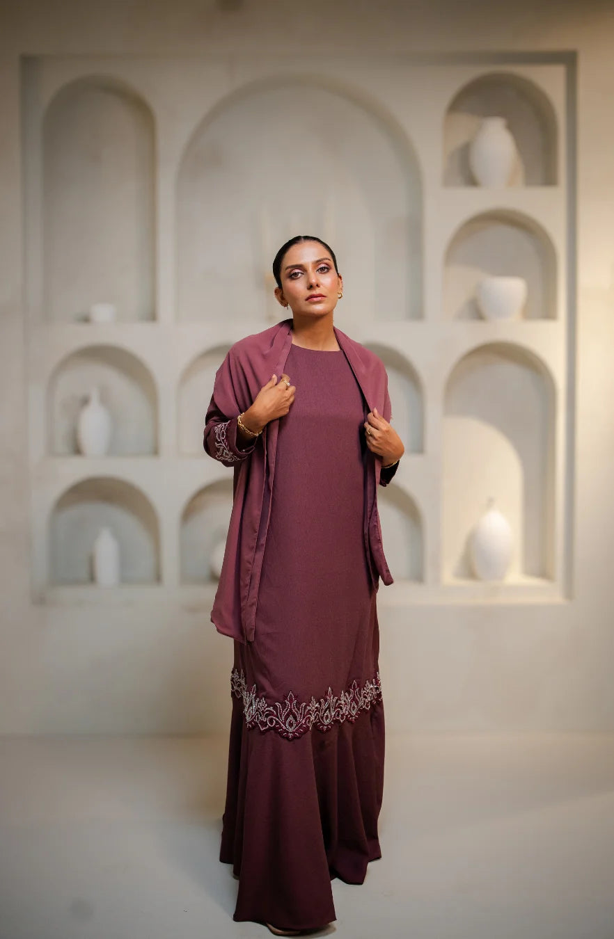 Sareen - Embroidered Abaya Set